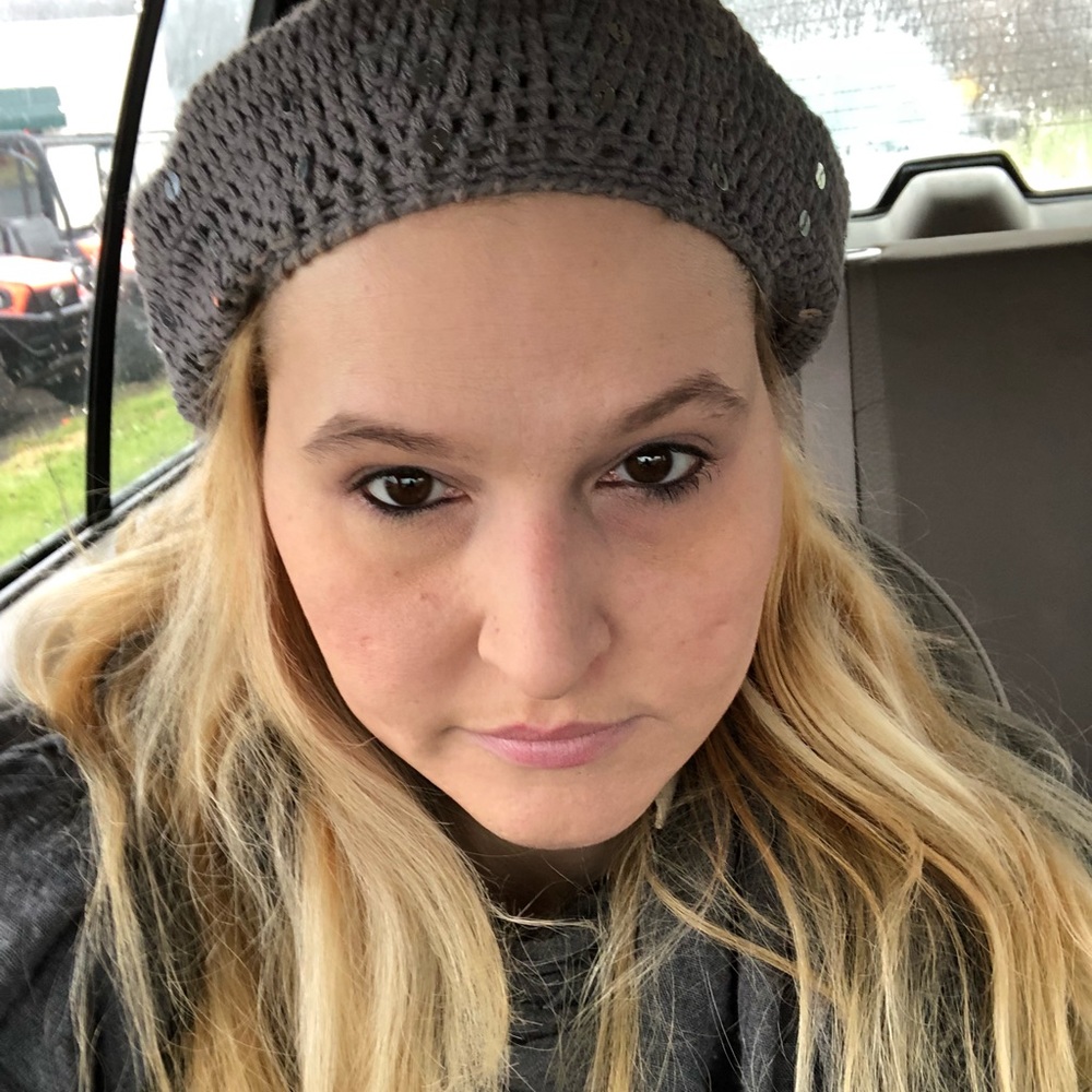 Meet your Posher, Missy